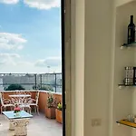 Terrazza Urania - Penthouse Terrace With 360 View Of Bed & Breakfast